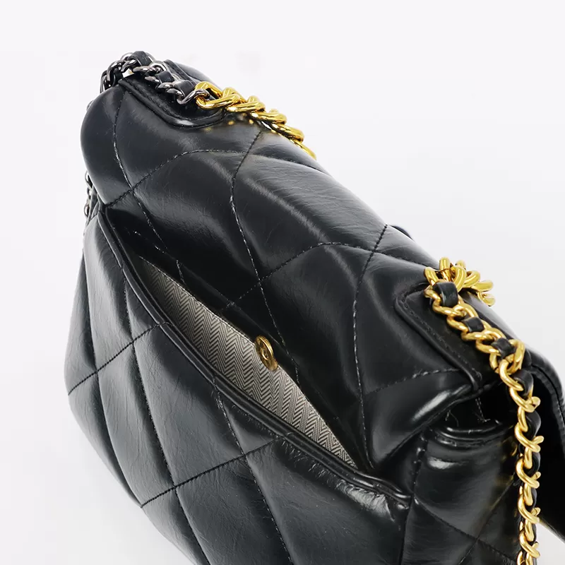 Sinco black leather shoulder bag