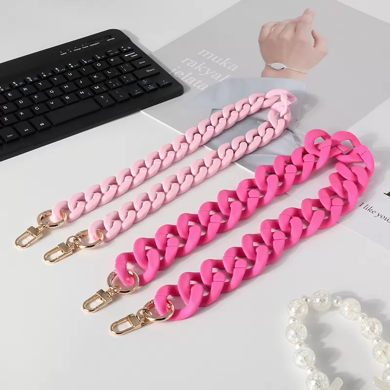 Sinco mid size chain matte pink style